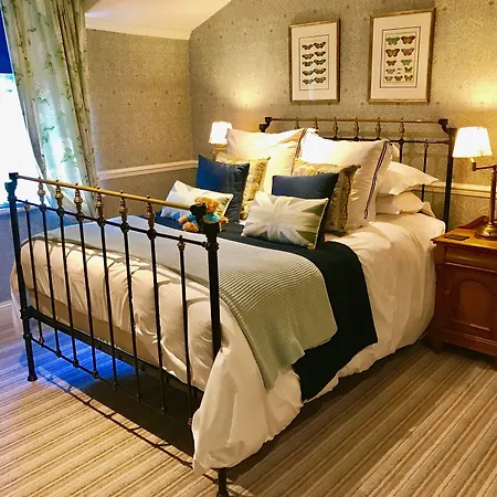 Augill Castle فندق 4*