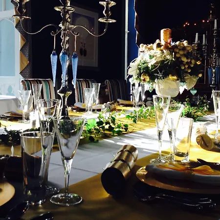 فندق Augill Castle 4*