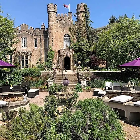 Hotel Augill Castle