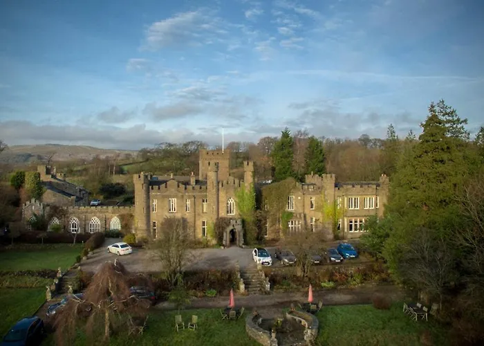 Augill Castle Hotel 4*